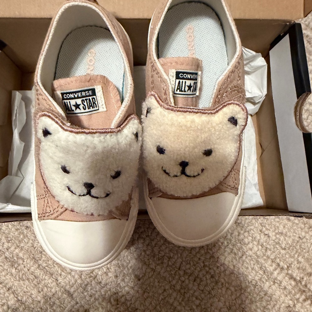 Converse Kids' Sneakers with Bear Design - Beige